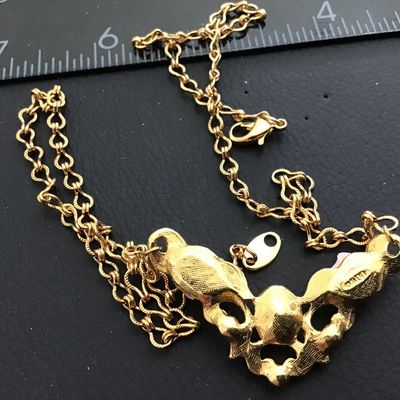 Avon Vintage Rose Necklace