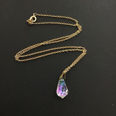 Vintage crystal necklace