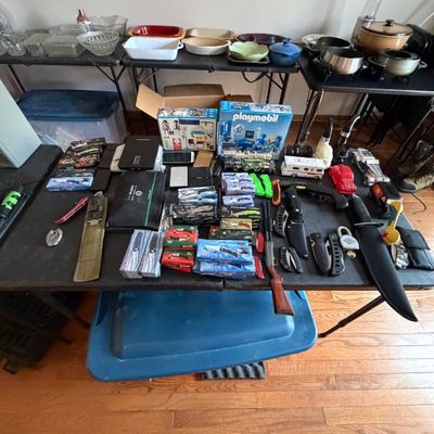 Sale Photo Thumbnail #178