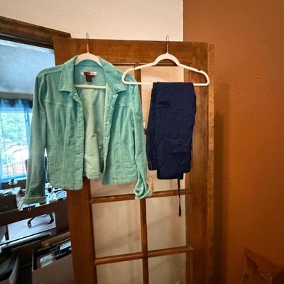 Sale Photo Thumbnail #77