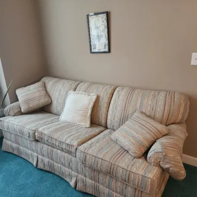 Sale Photo Thumbnail #38