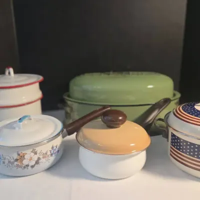 Enamelware Pots by Columbian, Warren Kimball, Oneida Brands