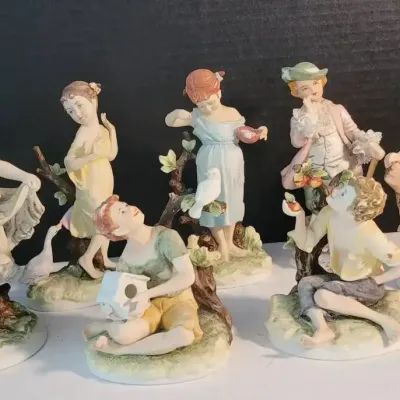 5 Vintage Hand-Painted Lefton Porcelain & 1 Unmarked Figurines