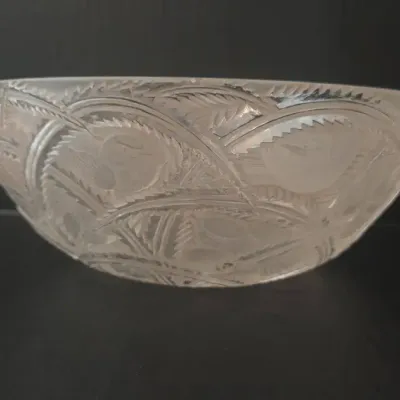 Lalique "Pinsons" Crystal Bowl With Signature