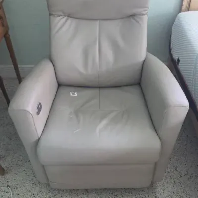 Fjords Swivel, Rocker Electric Recliner