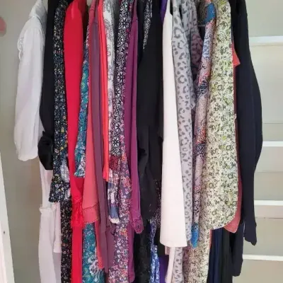 Ladies Dresses - 27 Pieces