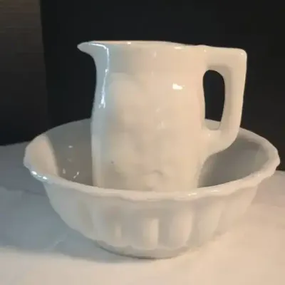 Ironstone China Wash Basin & Pitcher By J.G. Meakin Handley England
