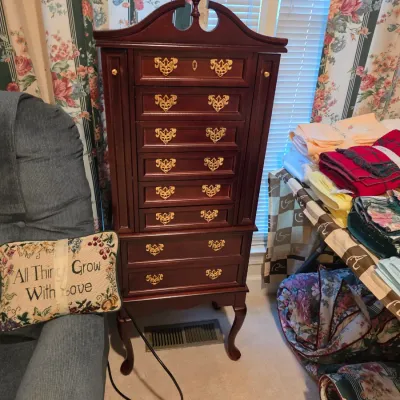 Sale Photo Thumbnail #27