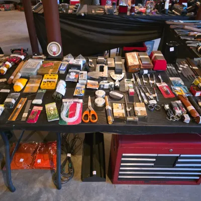 Sale Photo Thumbnail #92