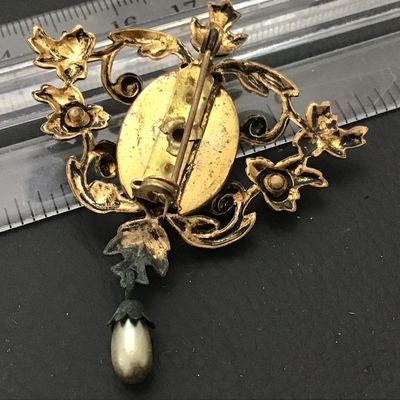 Guilloche Ornate Vintage Brooch
