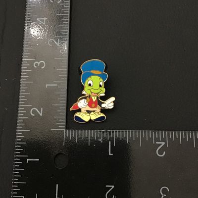 Jim Cricket Disney pin