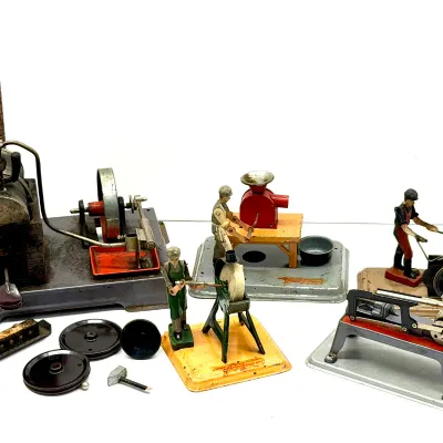 Sale Photo Thumbnail #93: Steam Engine Toy and Accessories 