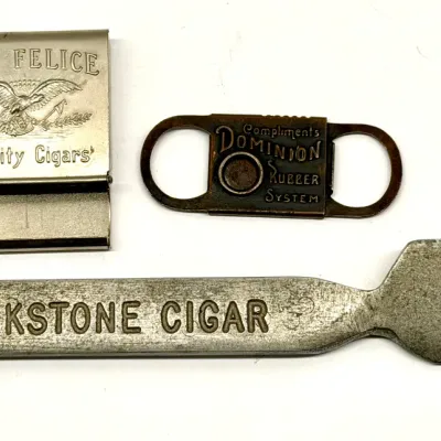 Sale Photo Thumbnail #46: Advertising Cigar Items 