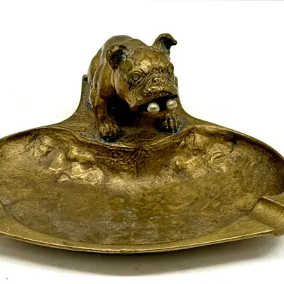 Sale Photo Thumbnail #62: Bulldog Cigar Cutter 