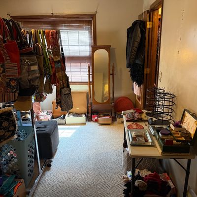 Sale Photo Thumbnail #228