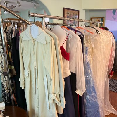 Sale Photo Thumbnail #398