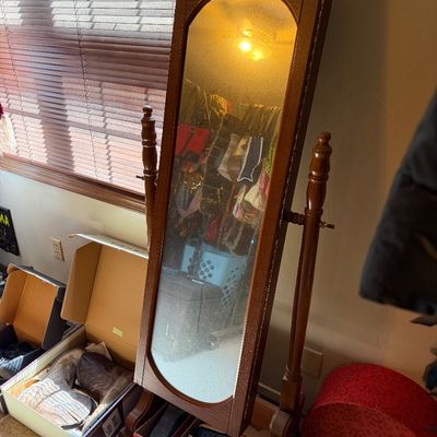 Sale Photo Thumbnail #238