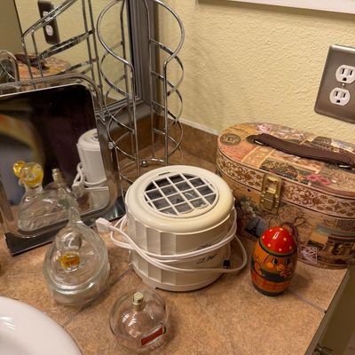 Sale Photo Thumbnail #543