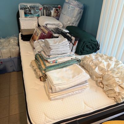 Sale Photo Thumbnail #534
