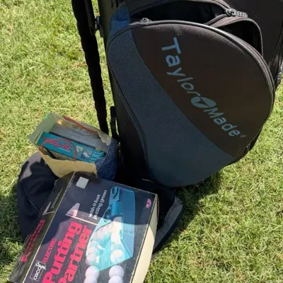 Taylor Made Golf Bag and Training Aids