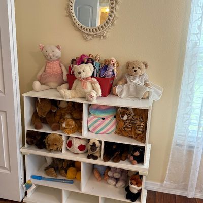 Sale Photo Thumbnail #148