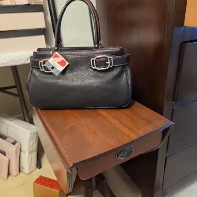 Sale Photo Thumbnail #70