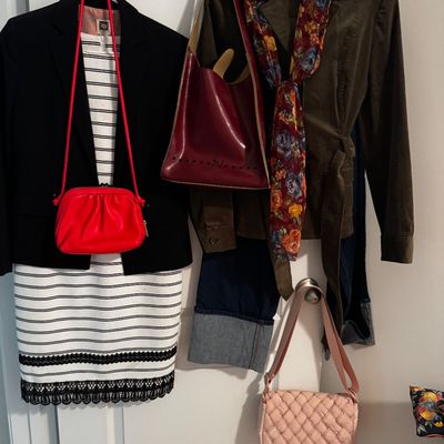 Sale Photo Thumbnail #36