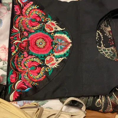 Sale Photo Thumbnail #163