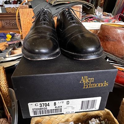 Sale Photo Thumbnail #422