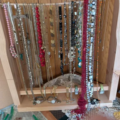 Sale Photo Thumbnail #16
