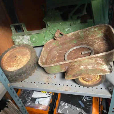 Estate sale photo