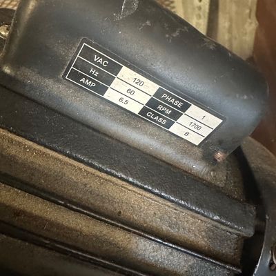 Central Machinery Horizontal/Vertical Metal-Cutting Band Saw with Stand