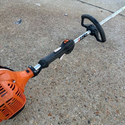 ECHO SRM-225 21.2cc Straight-Shaft Gas Trimmer