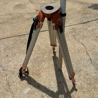 David White Meridian L6-20A Optical Level Surveying Kit with Tripod, Grade Rod & Case