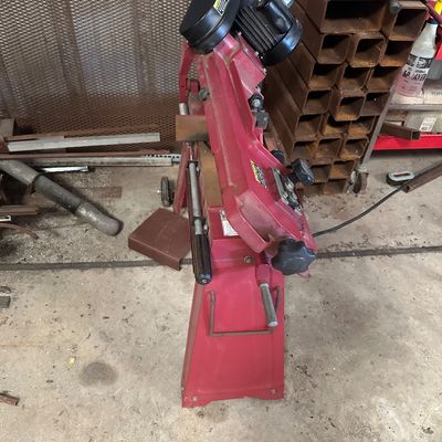 Central Machinery Horizontal/Vertical Metal-Cutting Band Saw with Stand