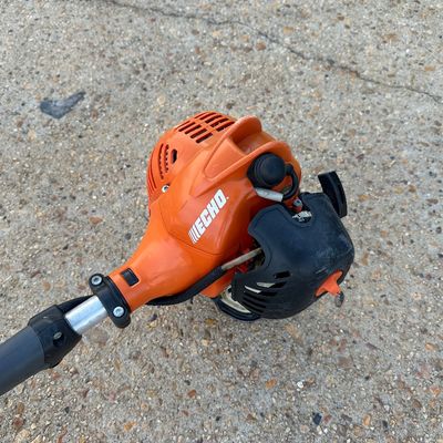 ECHO SRM-225 21.2cc Straight-Shaft Gas Trimmer