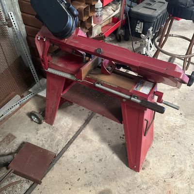 Central Machinery Horizontal/Vertical Metal-Cutting Band Saw with Stand