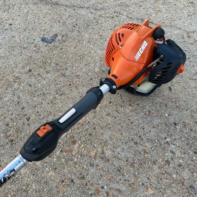 ECHO SRM-225 21.2cc Straight-Shaft Gas Trimmer