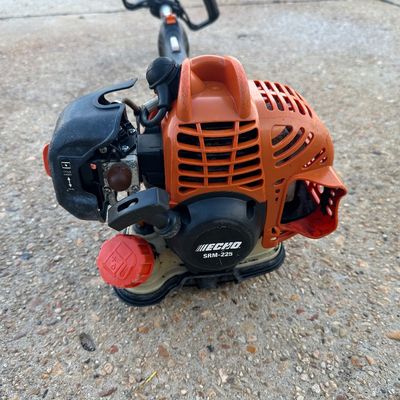ECHO SRM-225 21.2cc Straight-Shaft Gas Trimmer