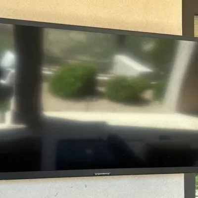 Sale Photo Thumbnail #66: Sunbritetv 55 inch tv