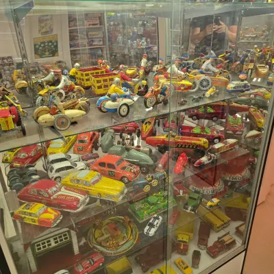 Sale Photo Thumbnail #10