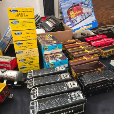 Sale Photo Thumbnail #303