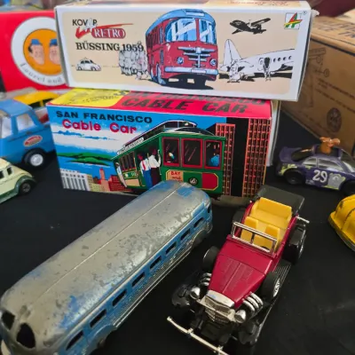 Sale Photo Thumbnail #346