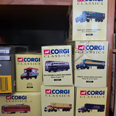 Sale Photo Thumbnail #381