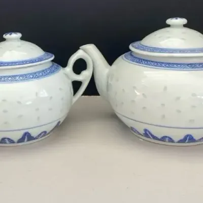 Vintage Jingdezhen, China Rice Grain Porcelain Tea Pot And Sugar Bowl