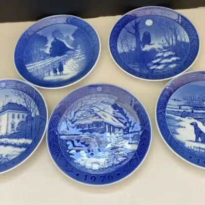 1973-1977 Royal Kopenhagen Porcelain Plates