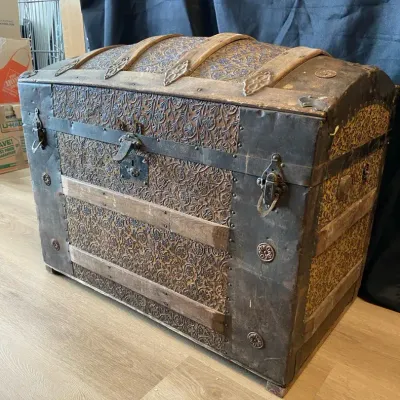 Vintage Wood & Metal Trunk