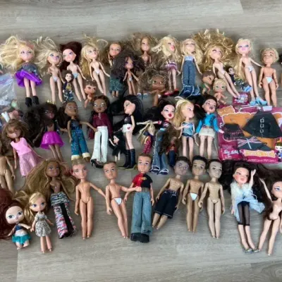 Huge Collection of Bratz Dolls including Big Babyz 