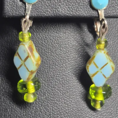 Stunning SET of turquoise inspired : Necklace / Bracelet / Earrings