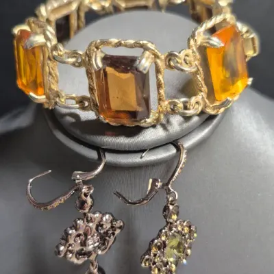 Vintage Sarah Coventry Canada Brown Orange Wild Honey Bracelet Signed & Earrings